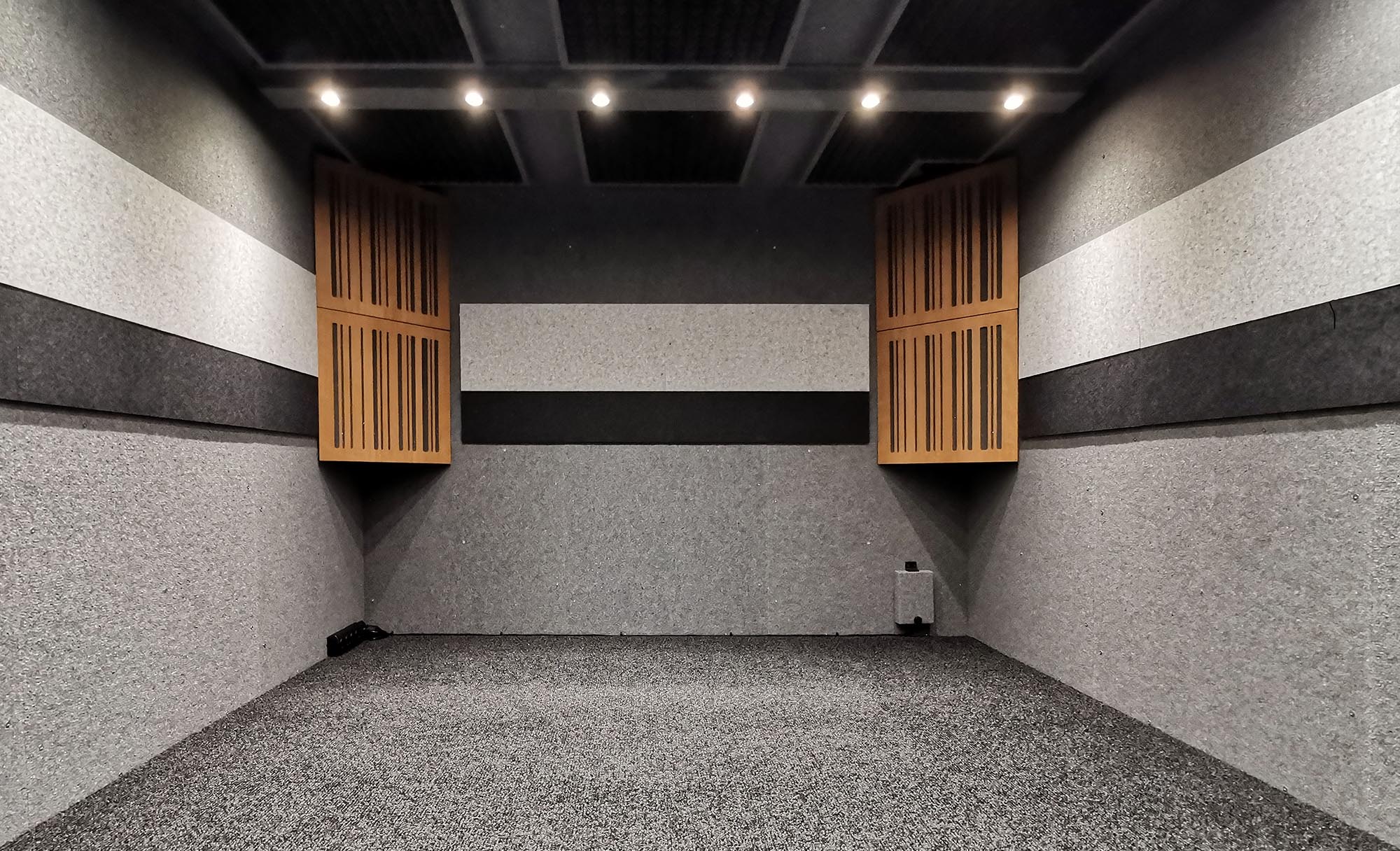 Professional soundproof cabin
